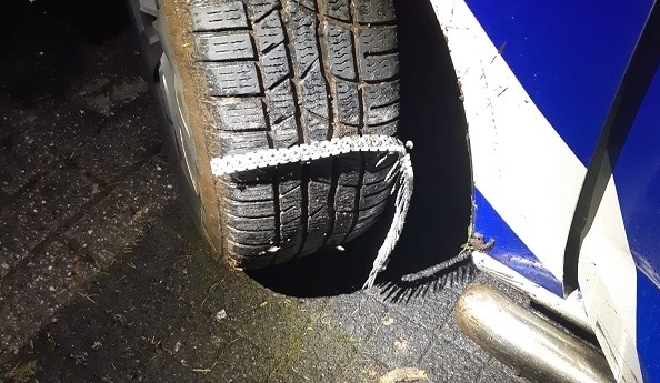 Politieauto vernield na melding overlast in Assen