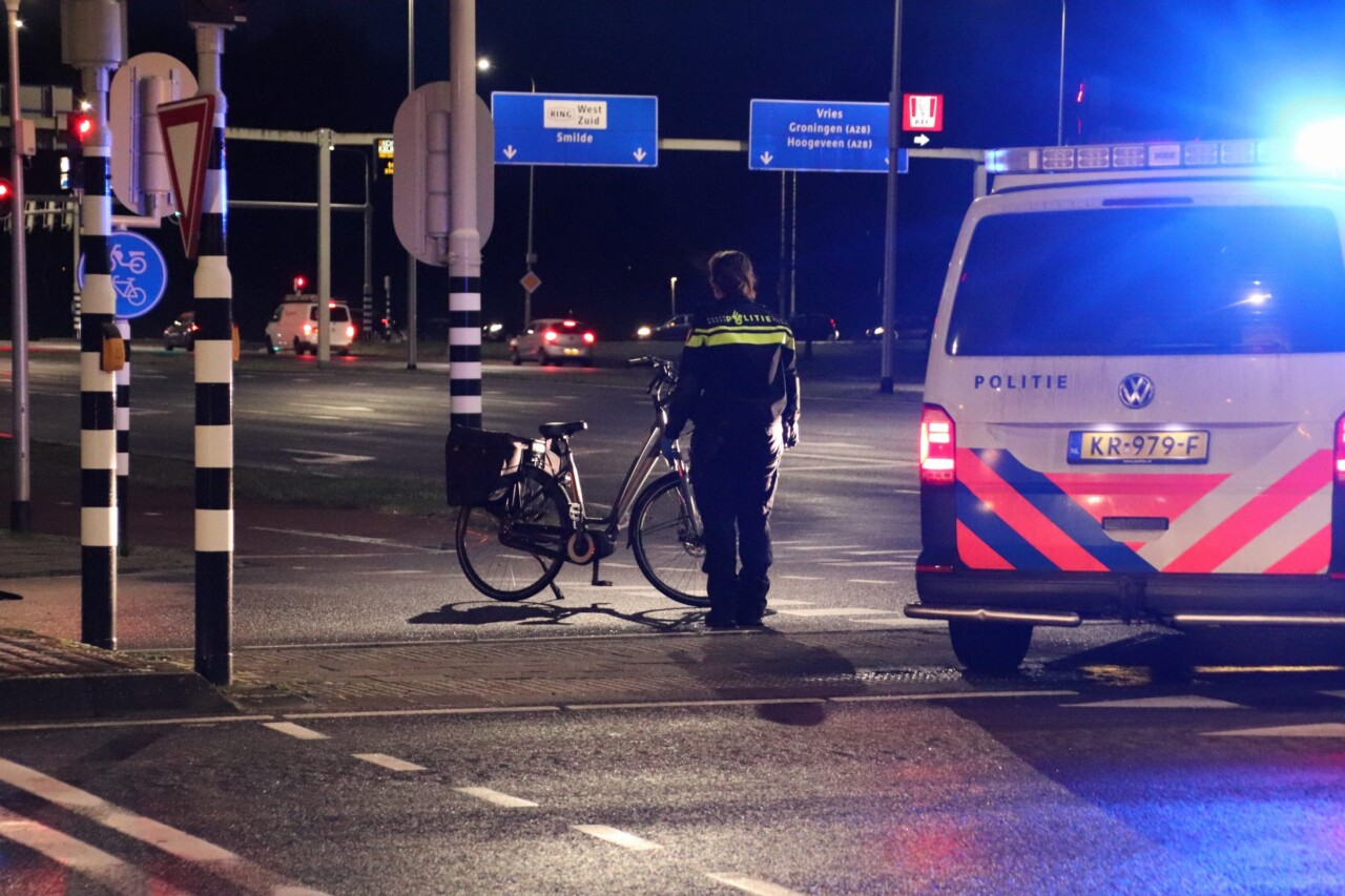 Fietser gewond na aanrijding met auto in Assen
