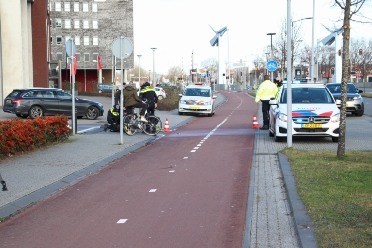 Fietser aangereden door automobilist in Assen