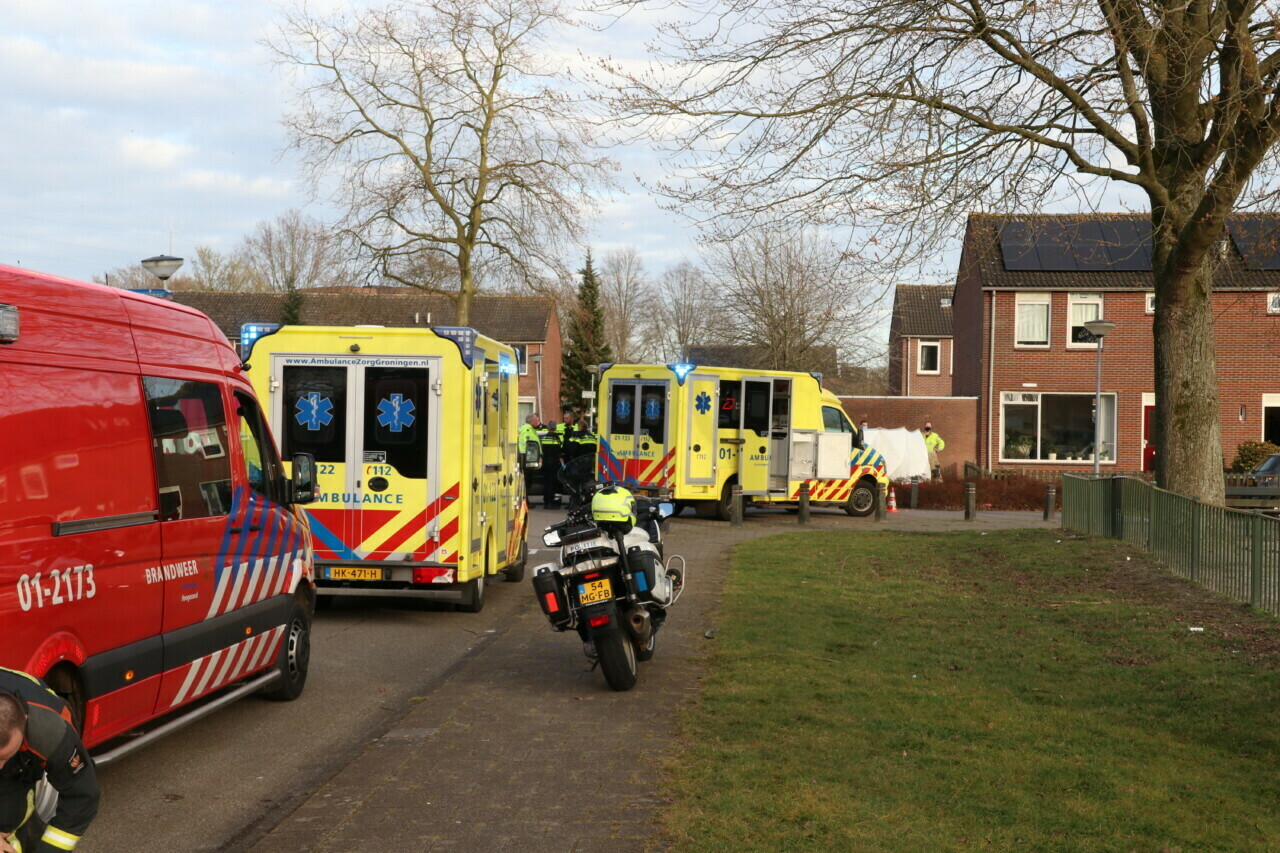 Kind ernstig gewond na aanrijding in Hoogezand