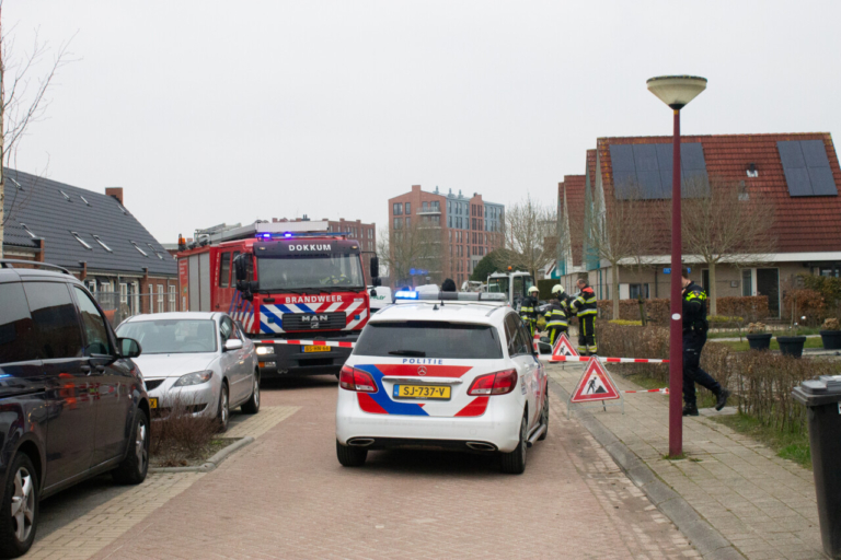 Straat afgezet na gaslekkage in Dokkum