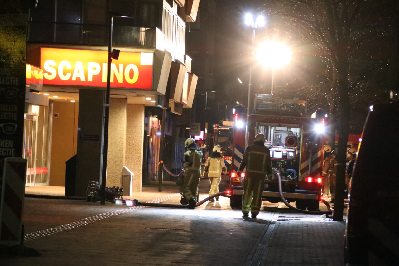 Flat ontruimd na brand in Hoogeveen