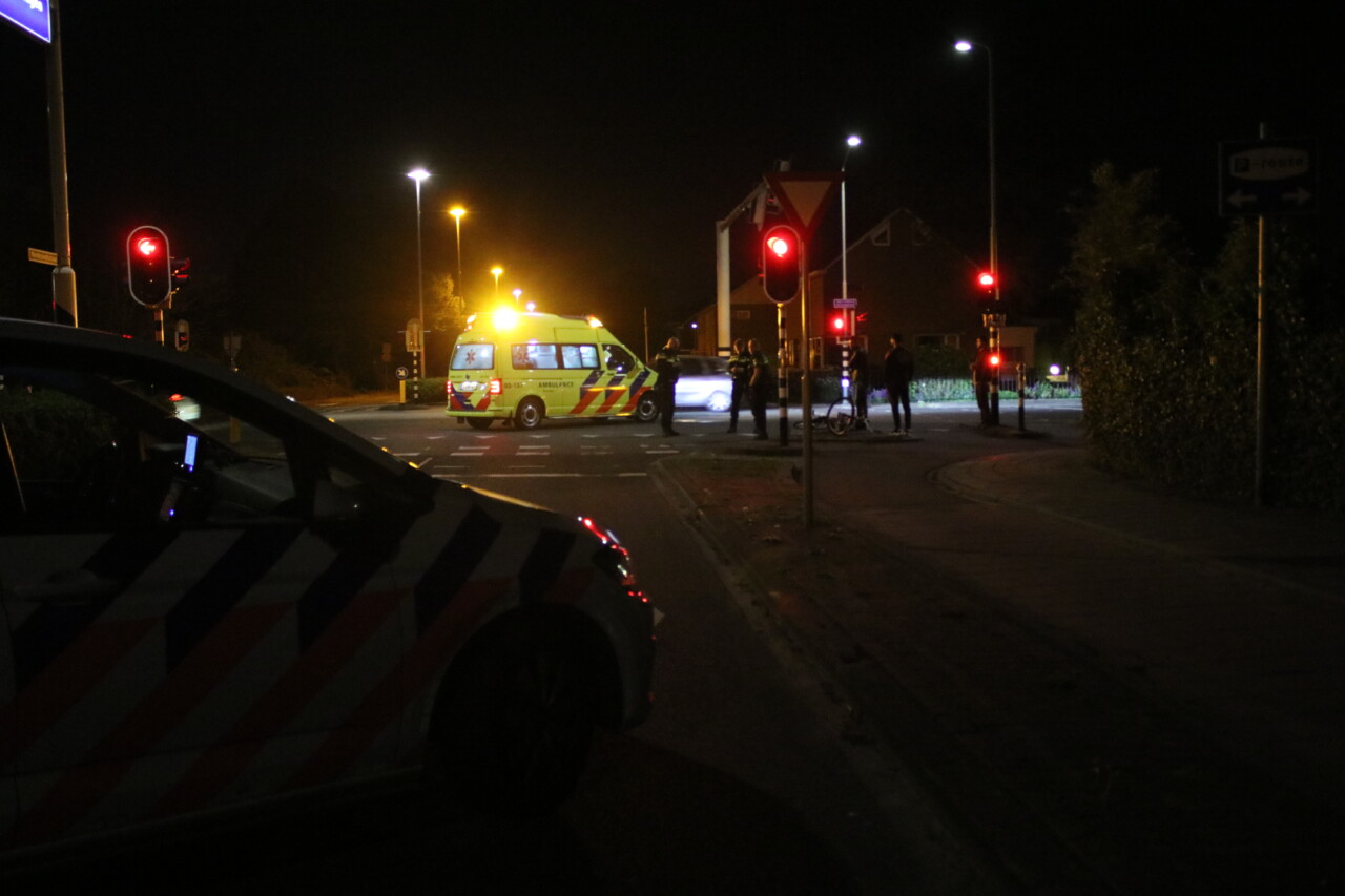 Gewonde na aanrijding met auto en fietser in Hoogeveen