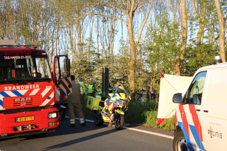 Dode bij eenzijdig ongeval op A28 bij De Punt
