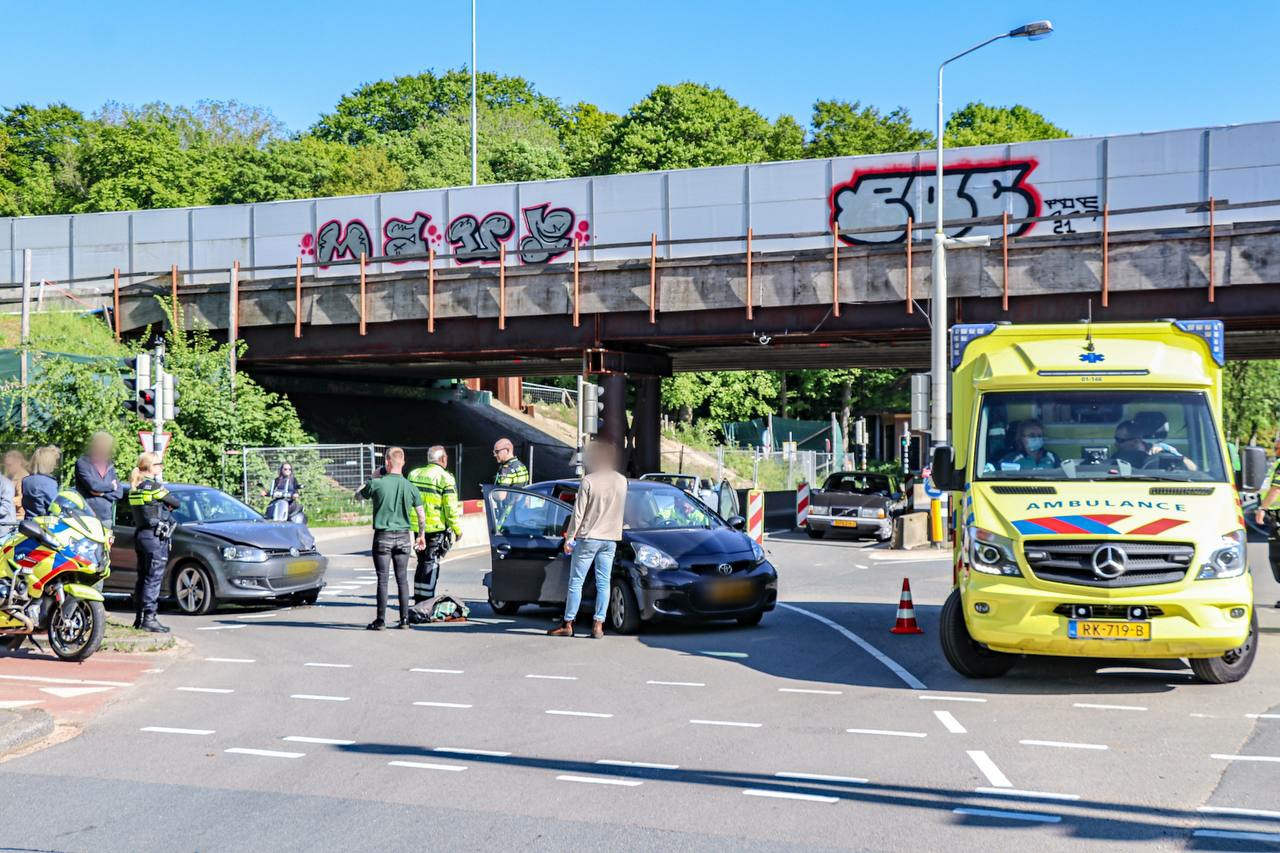 Chaos en ongeval door afgesloten ringweg in Groningen