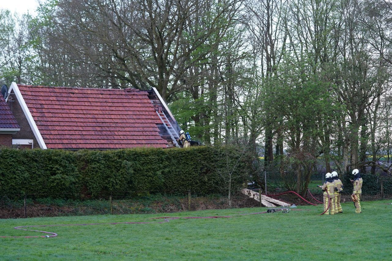 Veel schade na brand in schuur Witteveen