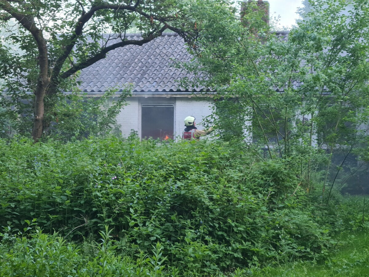 Persoon raakt gewond bij woningbrand in Assen