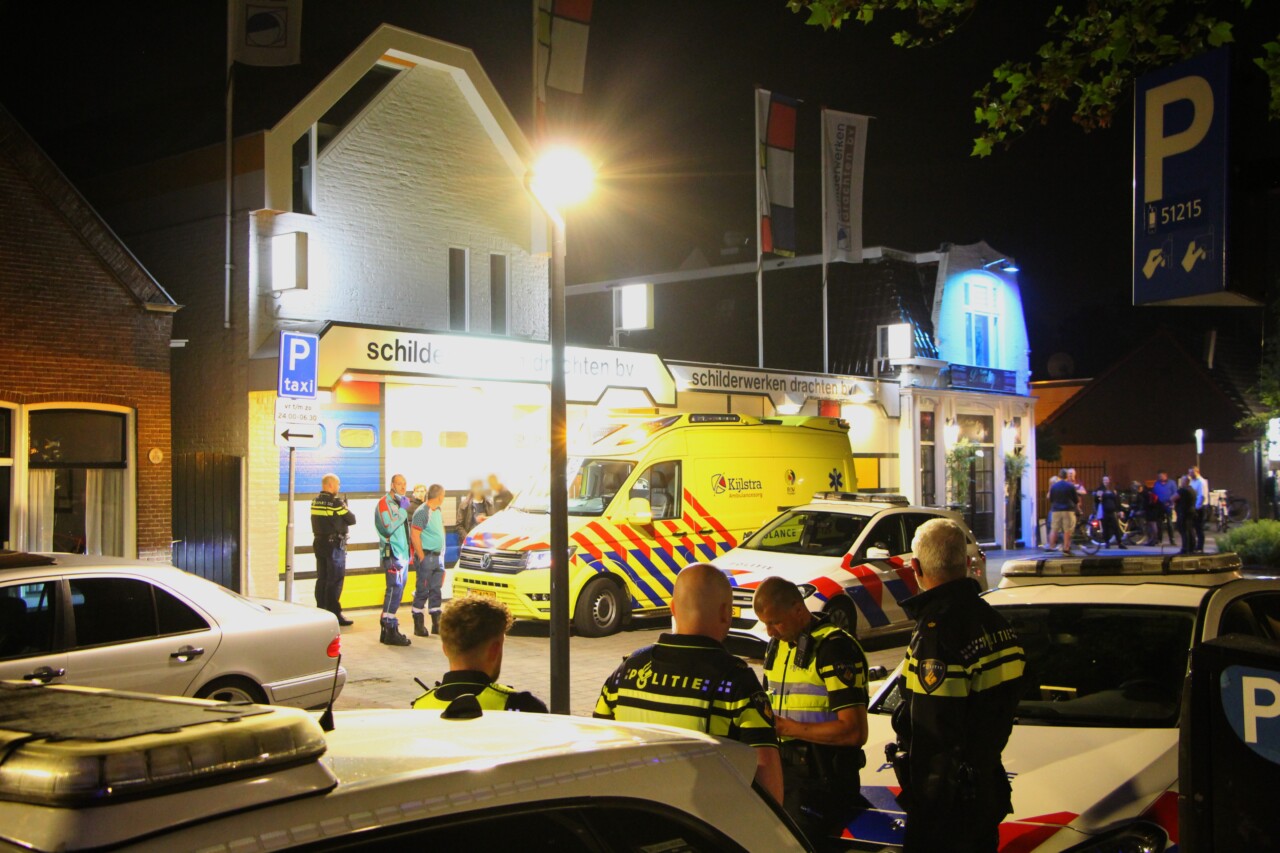 Jongen in been gestoken tijdens conflict in eerste horecanacht Drachten