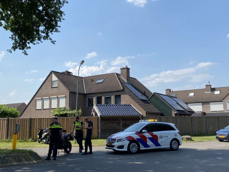 Motorrijder onderuit in Emmen