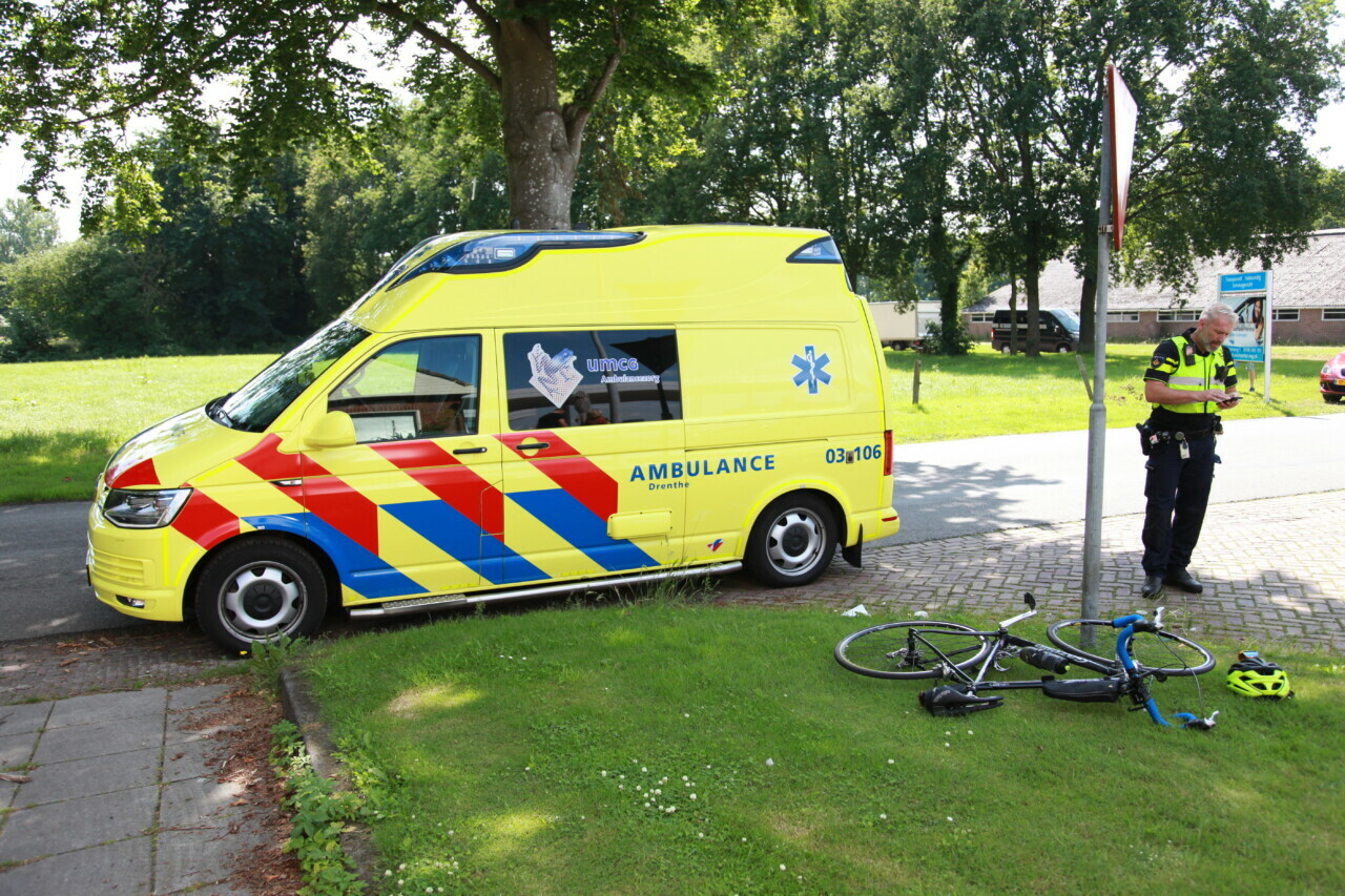 Wielrenner gewond bij ongeval in Tynaarlo