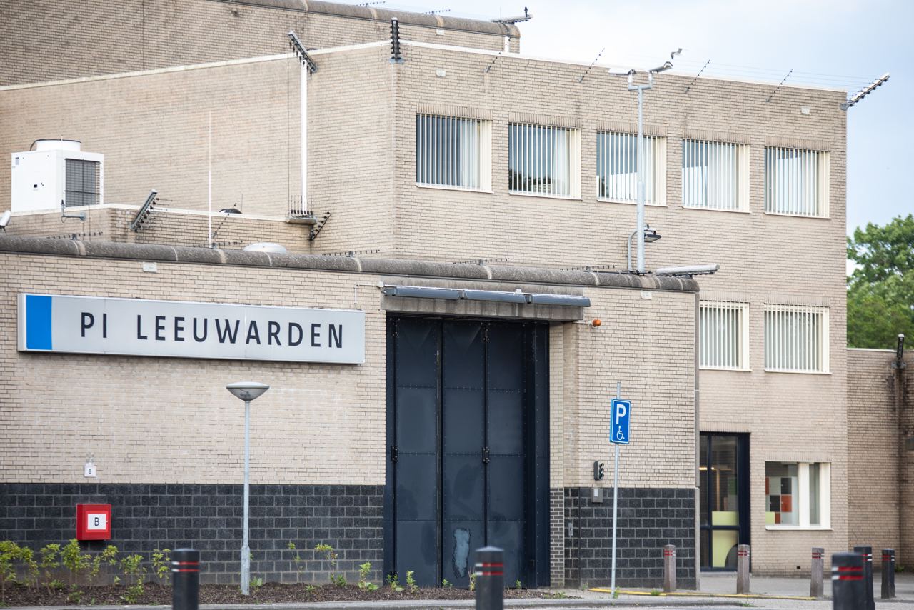 Bezoekers willen drugs meenemen PI Leeuwarden in