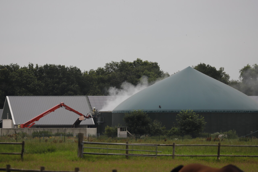 Brandweer ingezet bij silobrand in Witteveen