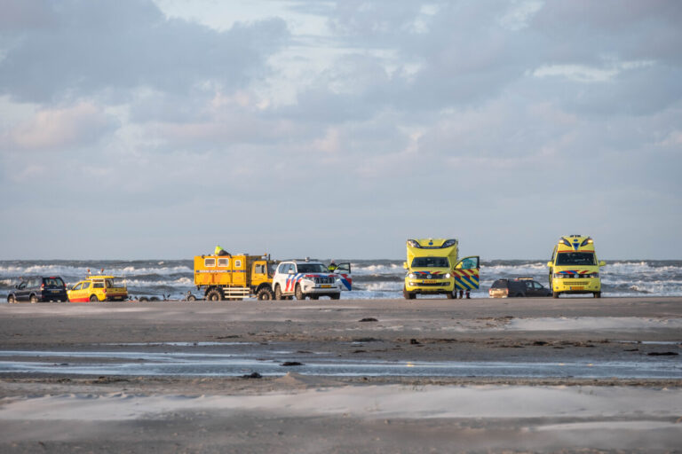 Lichaam in zee bij Terschelling is van vermiste zwemmer