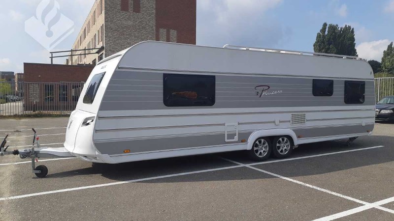 Man aangehouden voor verdenking van faciliteren professionele hennepteelt