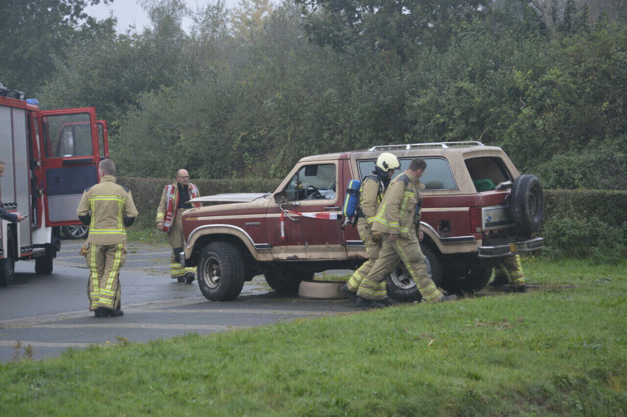 Brandweer ingezet voor autobrand in Assen