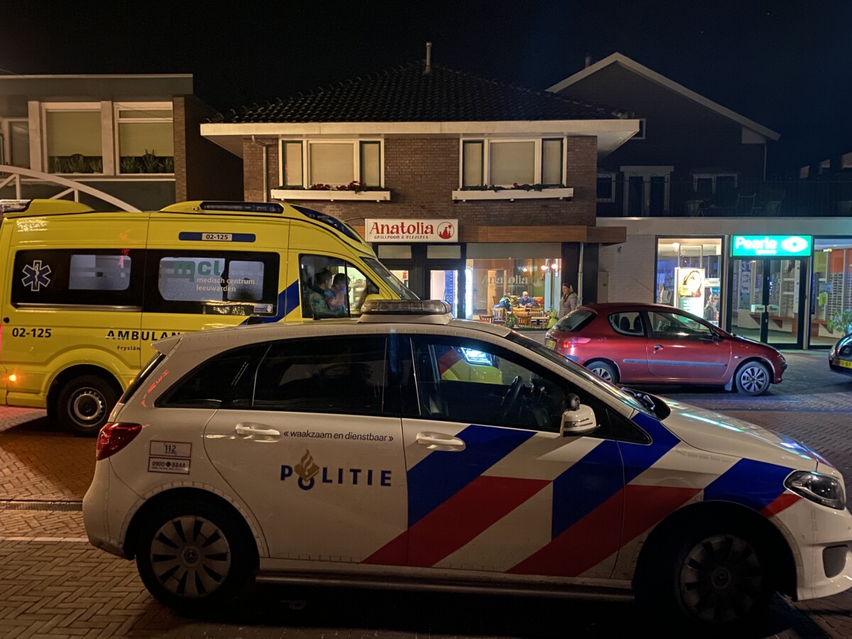Man (52) gewond na steekpartij bij restaurant Surhuisterveen