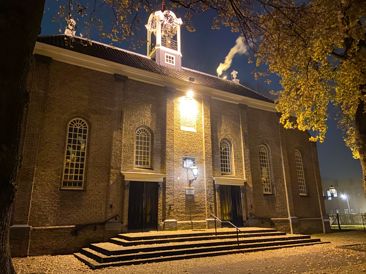 Brand in kerk in Hoogeveen blijkt stoom van verwarming te zijn