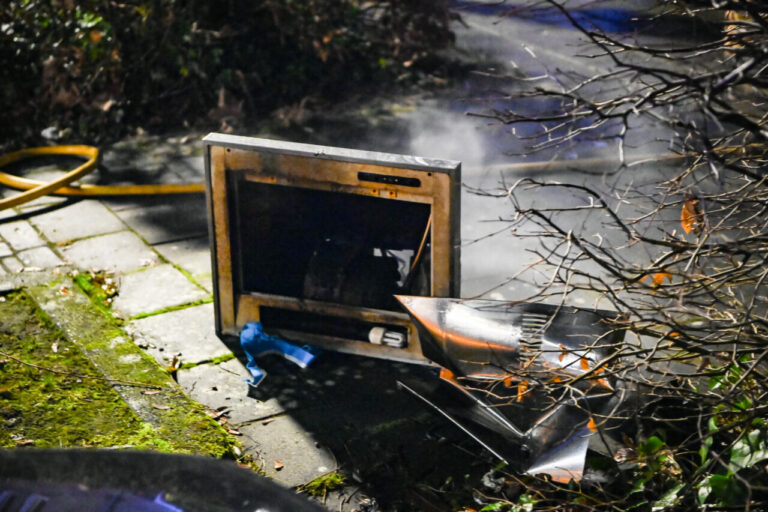 Veel rookontwikkeling door keukenbrand in Hoogezand