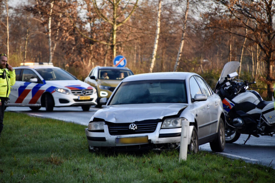 Veel schade bij ongeval met vier voertuigen in Opende