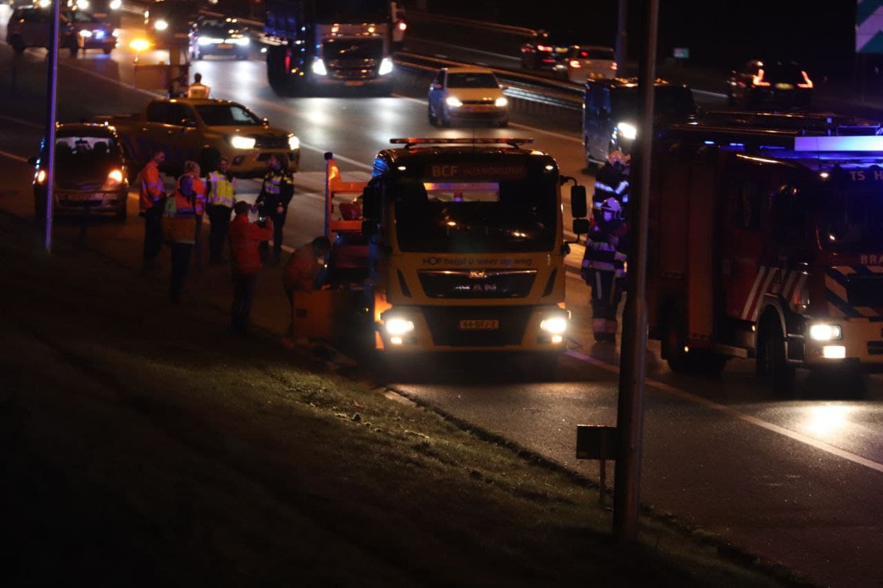 Ongeval op Knooppunt Heerenveen, meerdere brandweervoertuigen opgeroepen
