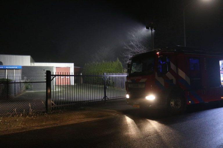 Gedeelte industrieterrein Winschoten zonder stroom na brand in transformatorhuis