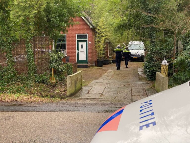 Man (48) en vrouw (54) aangehouden na aantreffen hennepkwekerij