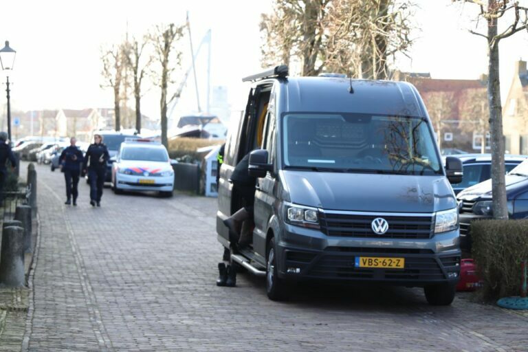Overleden vermiste vrouw (84) aangetroffen in water in IJlst