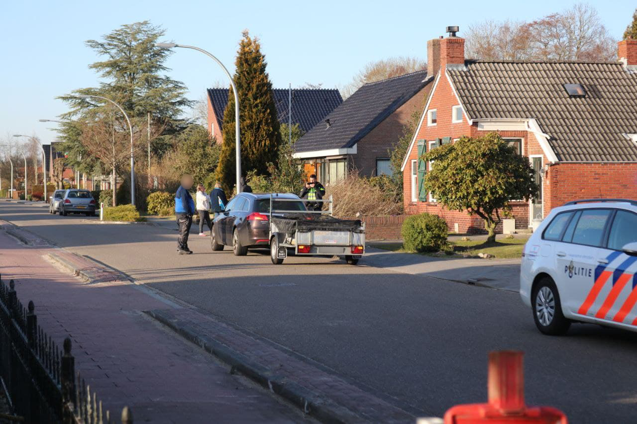 Voetganger aangereden op Hoethslaan in Midwolda