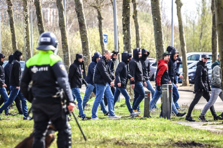 Meldingen van geweld tegen politieambtenaren stijgt opnieuw