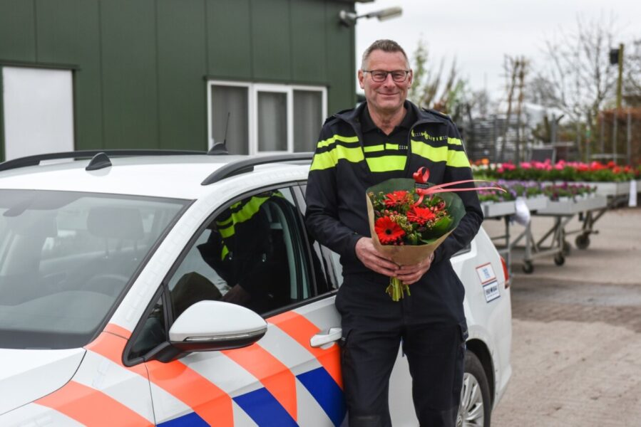 Na 45 jaar vrijwillige politie neemt 69-jarige Willem Roffel afscheid