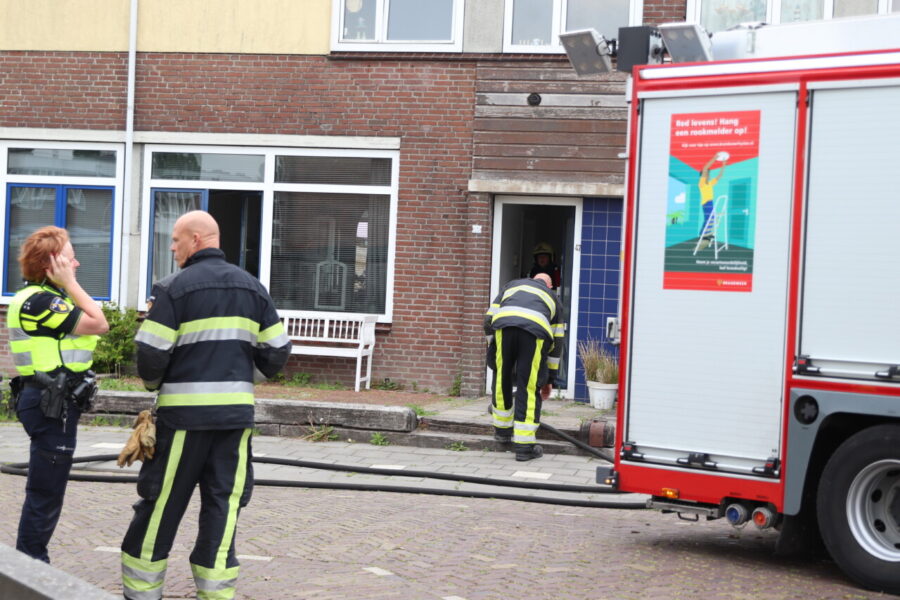 Keukenbrand in Sneek snel onder controle