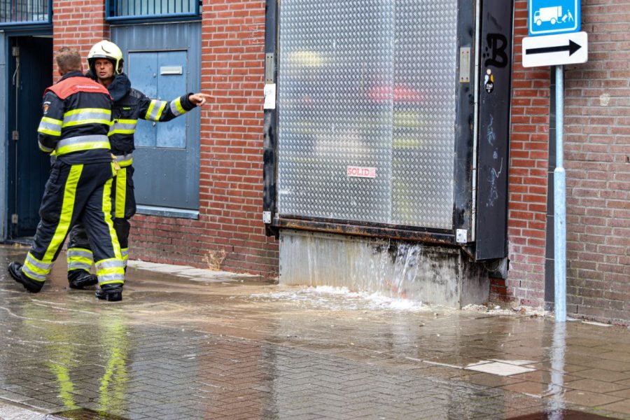 Brandblusinstallatie zet H&M Heerenveen onder water