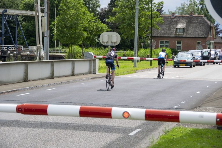 Brug Gaarkeuken urenlang in storing