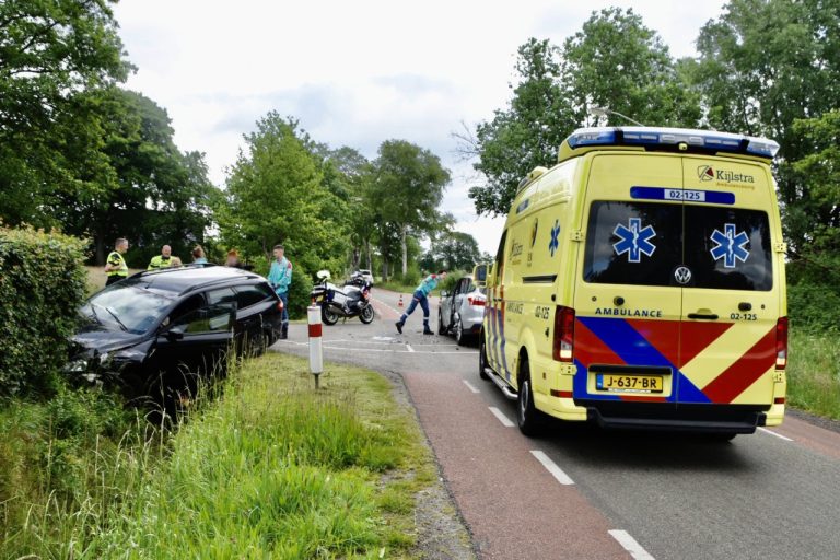 Bestuurster gewond na ongeval op kruising in Opende