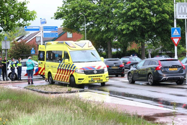 Scooterrijder gewond na aanrijding met automobilist in Drachten