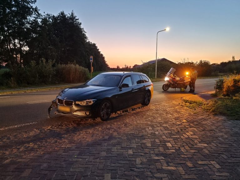 Twee auto’s in botsing op N369 bij Kootstertille