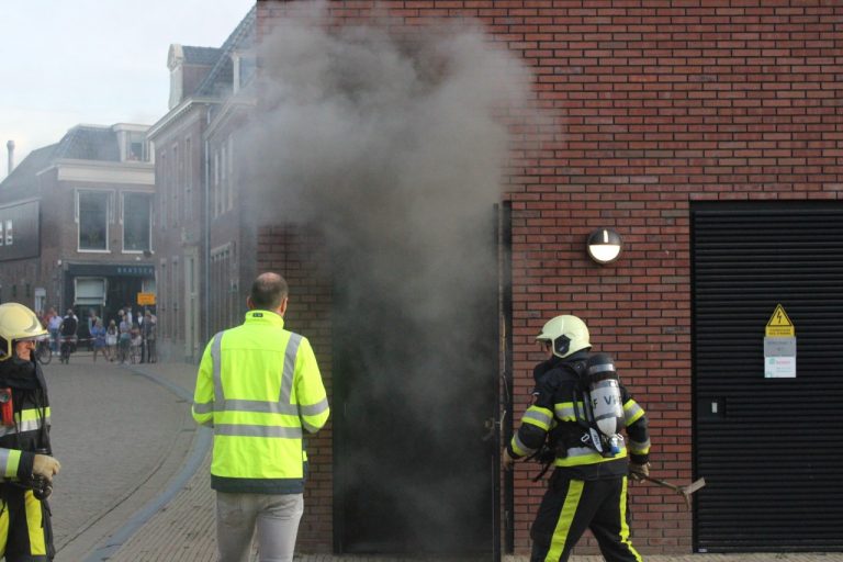 Forse brand in transformatorstation Bolsward