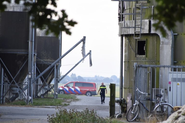 Brandweer rukt uit voor ‘middel brand’ in Niekerk