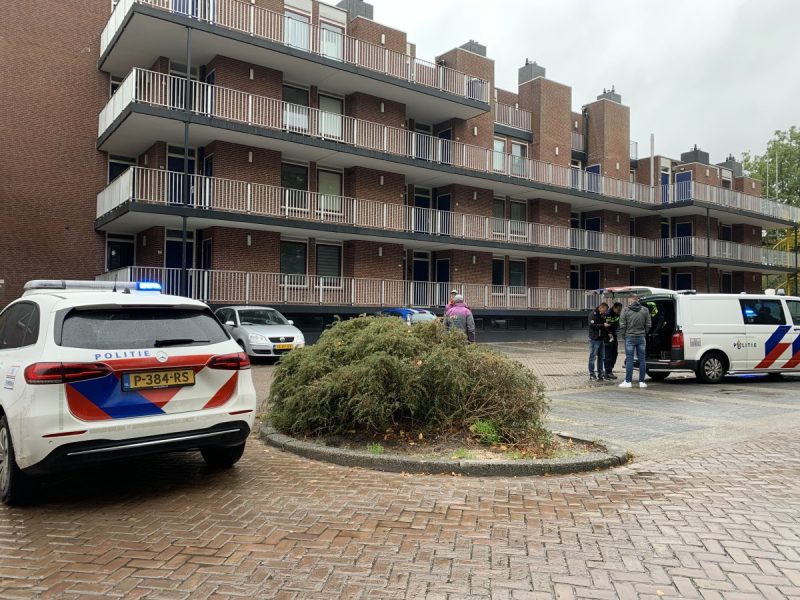 Man gewond na incident in woning in Assen