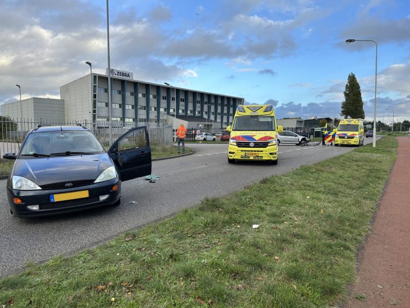 Twee gewonden na voorrangsfout op industrieterrein Heerenveen