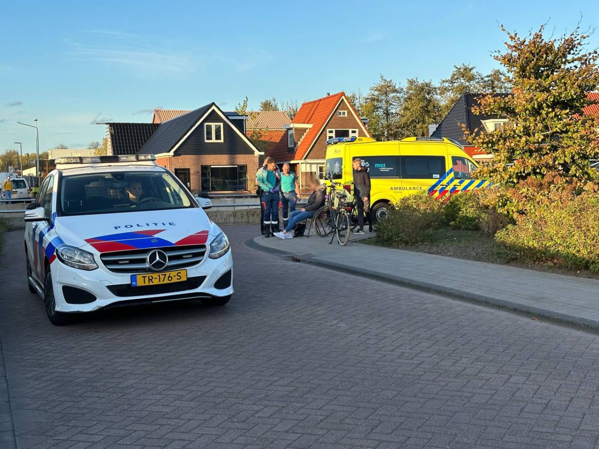 Vrouw gewond na botsing met politieauto in Drachten