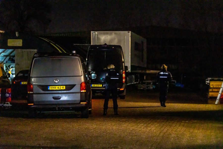 Twee verdachten aangehouden bij werkende drugslab in Drachten
