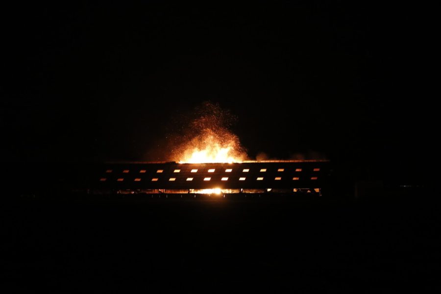 Grote brand in schuur in Dalen