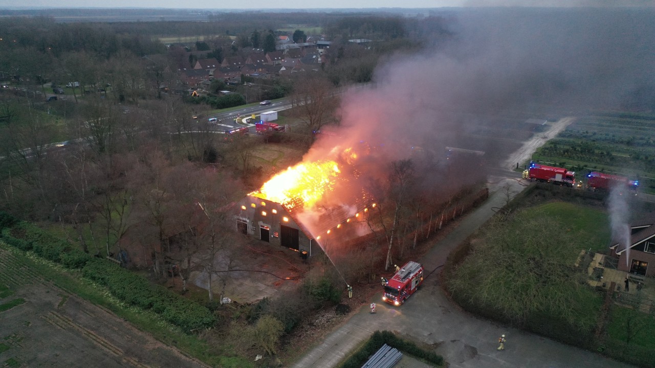 Zeer grote brand in Gasselternijveenschemond