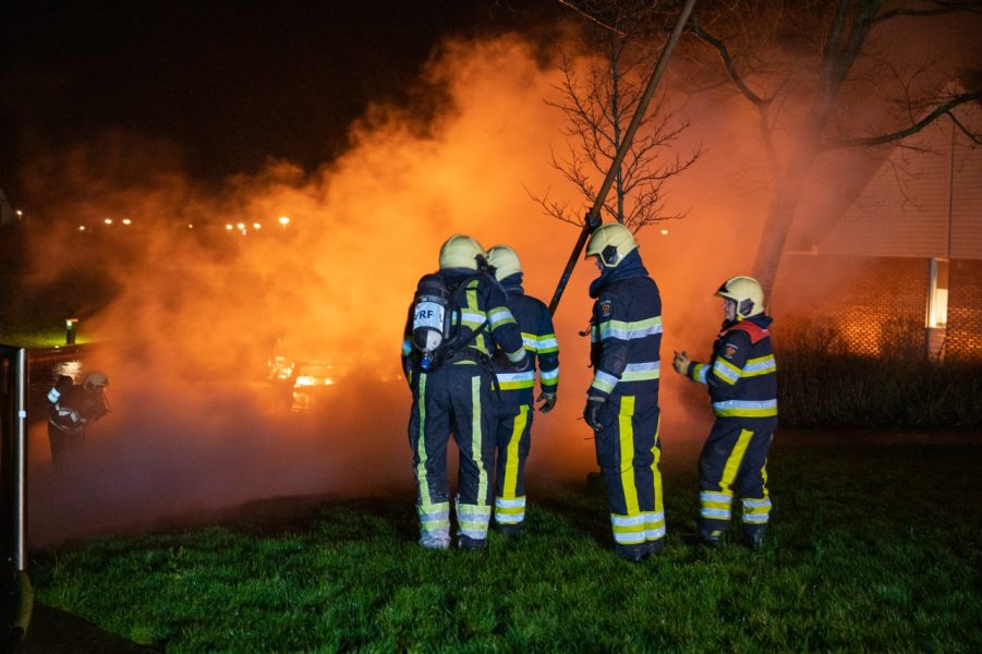 Boot verwoest door brand in Kollum