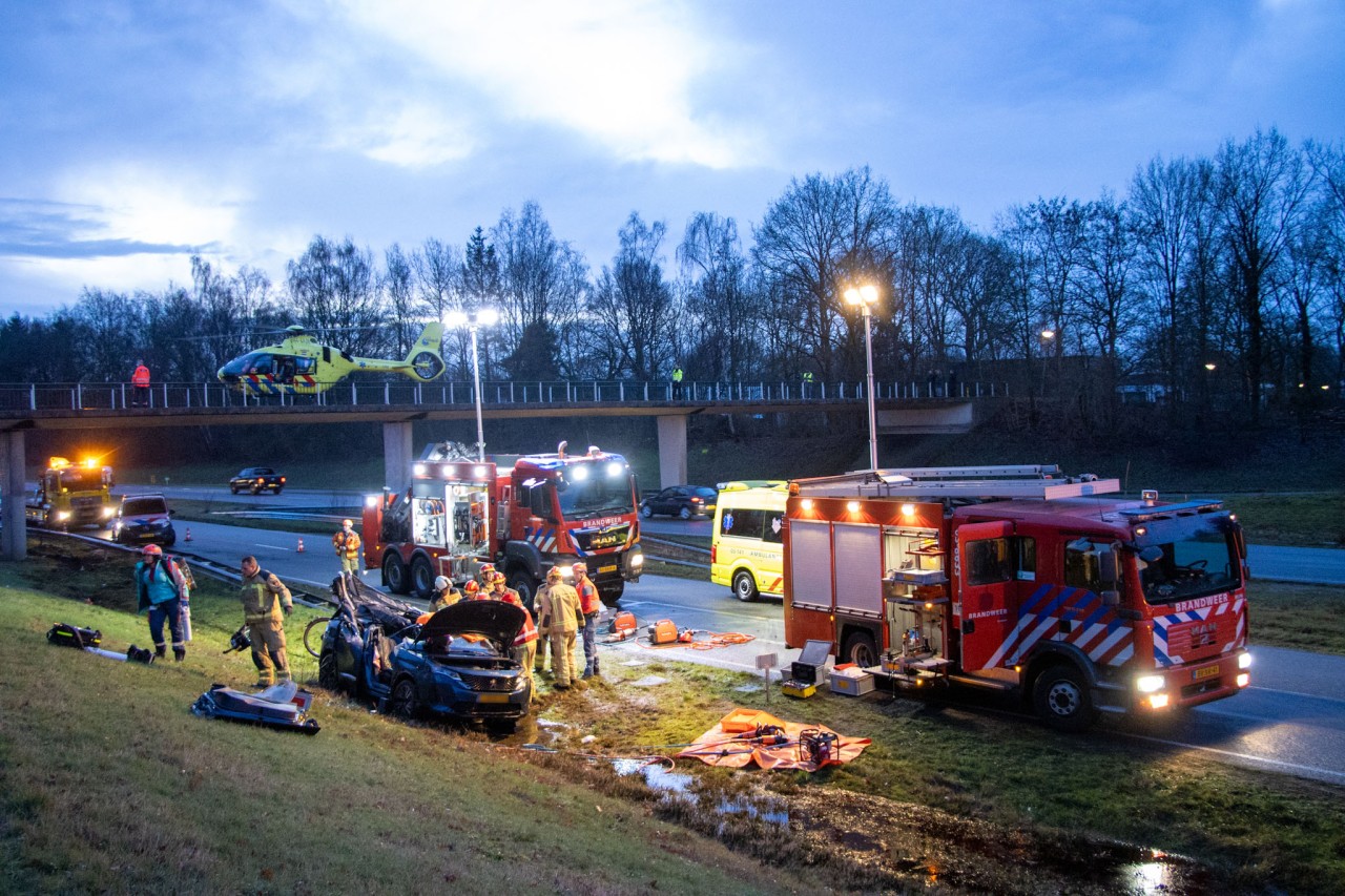 Twee zwaargewonden bij verkeersongeval in Emmen