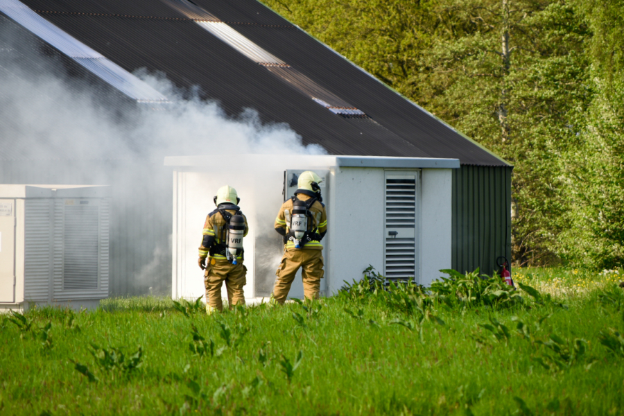 Brand in elektrakast zorgt voor stroomstoring