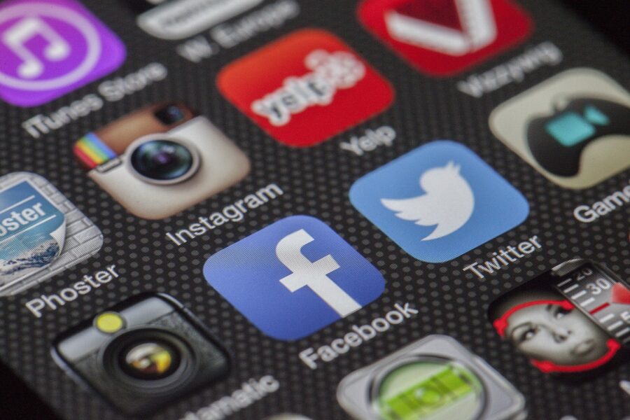 Politie mag voortaan alleen op TikTok via speciale telefoon