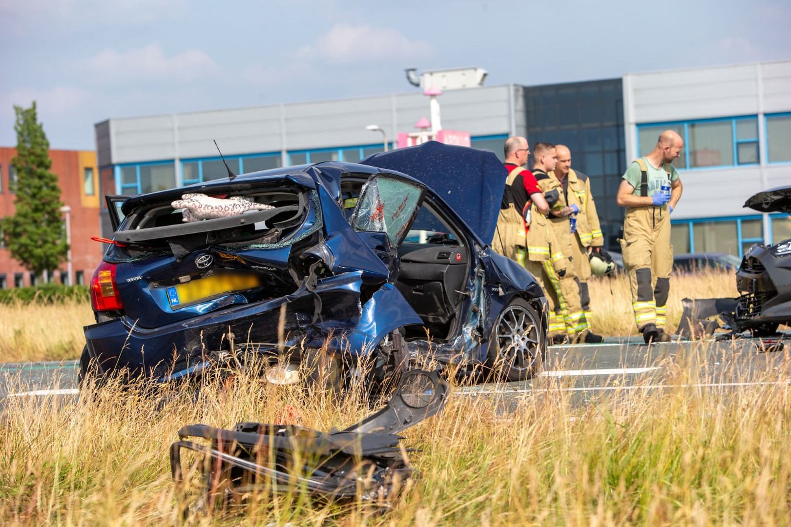 Gewonden Bij Ernstig Ongeval, Weg Urenlang Dicht - NoorderNieuws