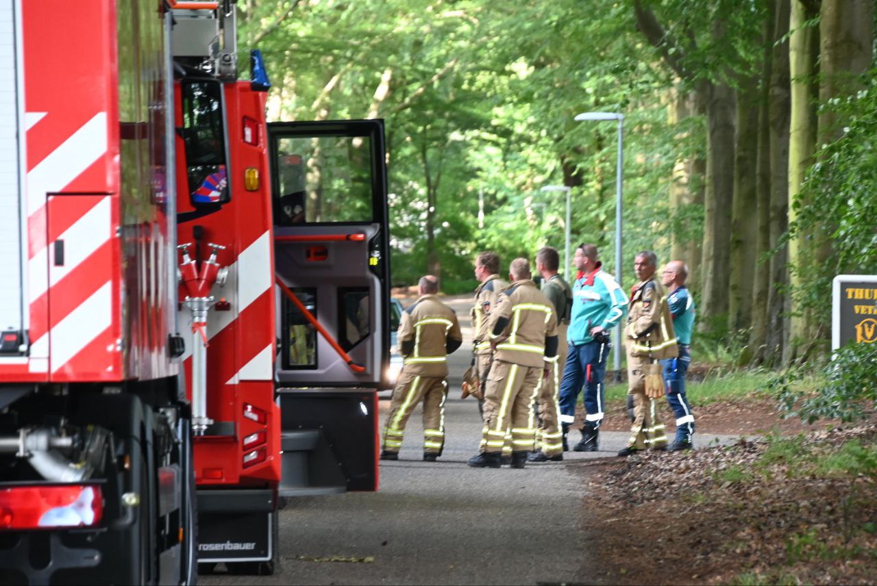 Mogelijk explosief aangetroffen, hulpdiensten groots ter plaatse